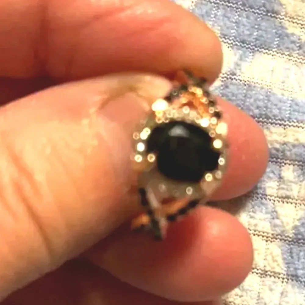 Retro black Zircon Temperament ring sz 8